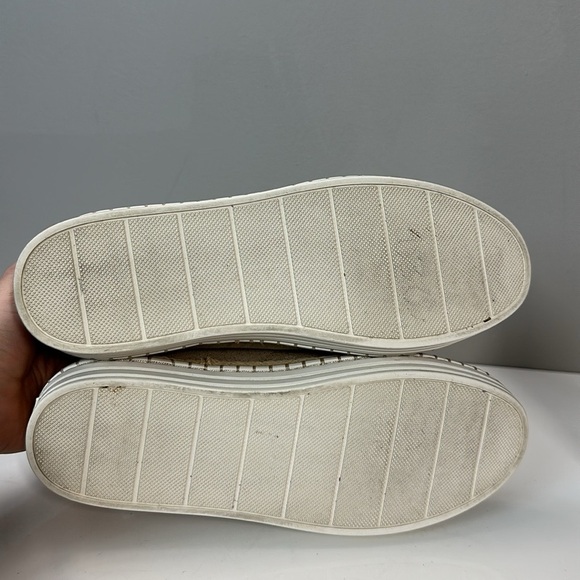 J Slides Karla Gold Brushed Leather Casual Slip On Sneakers Size 7.5 - Picture 9 of 15